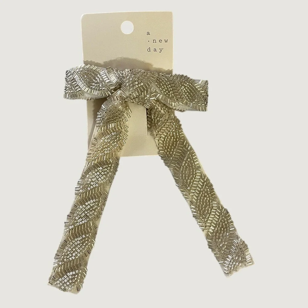 A New Day Silver Beaded Ivory Ribbon Hair Clip And Twister Scarf Set NWT
